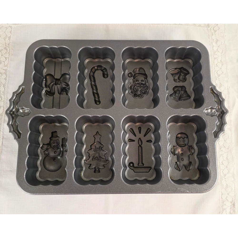 Nordic Ware Holiday Mini Loaf Pan 8 Cavity Cast Aluminum Christmas Cake Mold